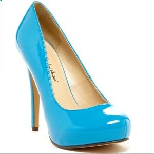 New in box! Michael Antonio Love Me Pump!